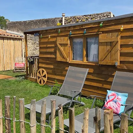 Un Aparté Bohême La Roubane *